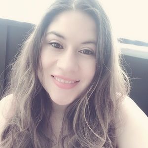 Meet your Posher, Ada